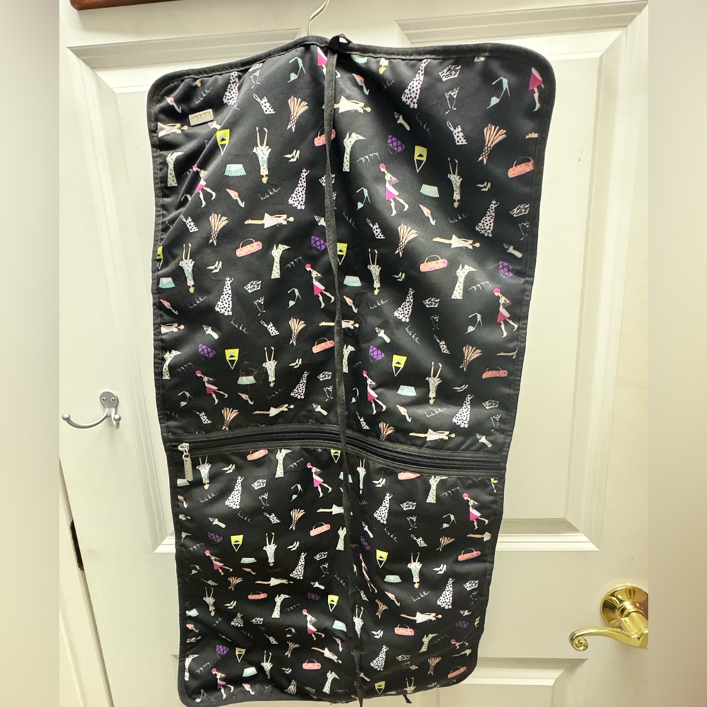Vintage Nicole Miller Travel Bag with Colorful Pattern